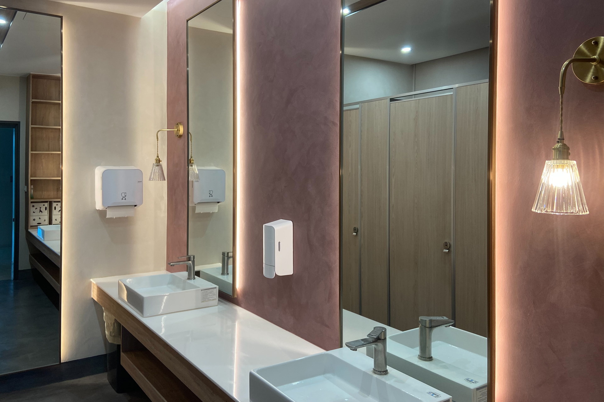 ALL_more_info_25I23_SjmZfDCN18 ALL_more_info_25I23_SjmZfDCN18